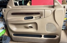 98-01 Dodge Ram Pair Of Front Door Panels Tan With Woodgrain 2002 2500 3500