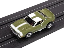 Auto World SC410 Xtraction 1971 AMC Javelin (Green & White) HO Scale Slot Car