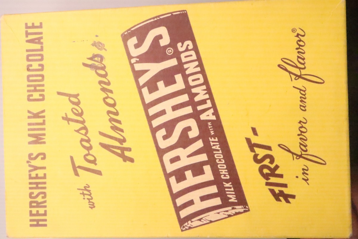 Vintage 1950s Hershey's Milk Chocolate Toasted Almonds 24 Bar
