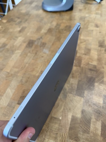 Apple iPad Air 4th Generation 10.9" A2072 2020 WIFI + Cellular, Space Grey - Picture 20 of 21