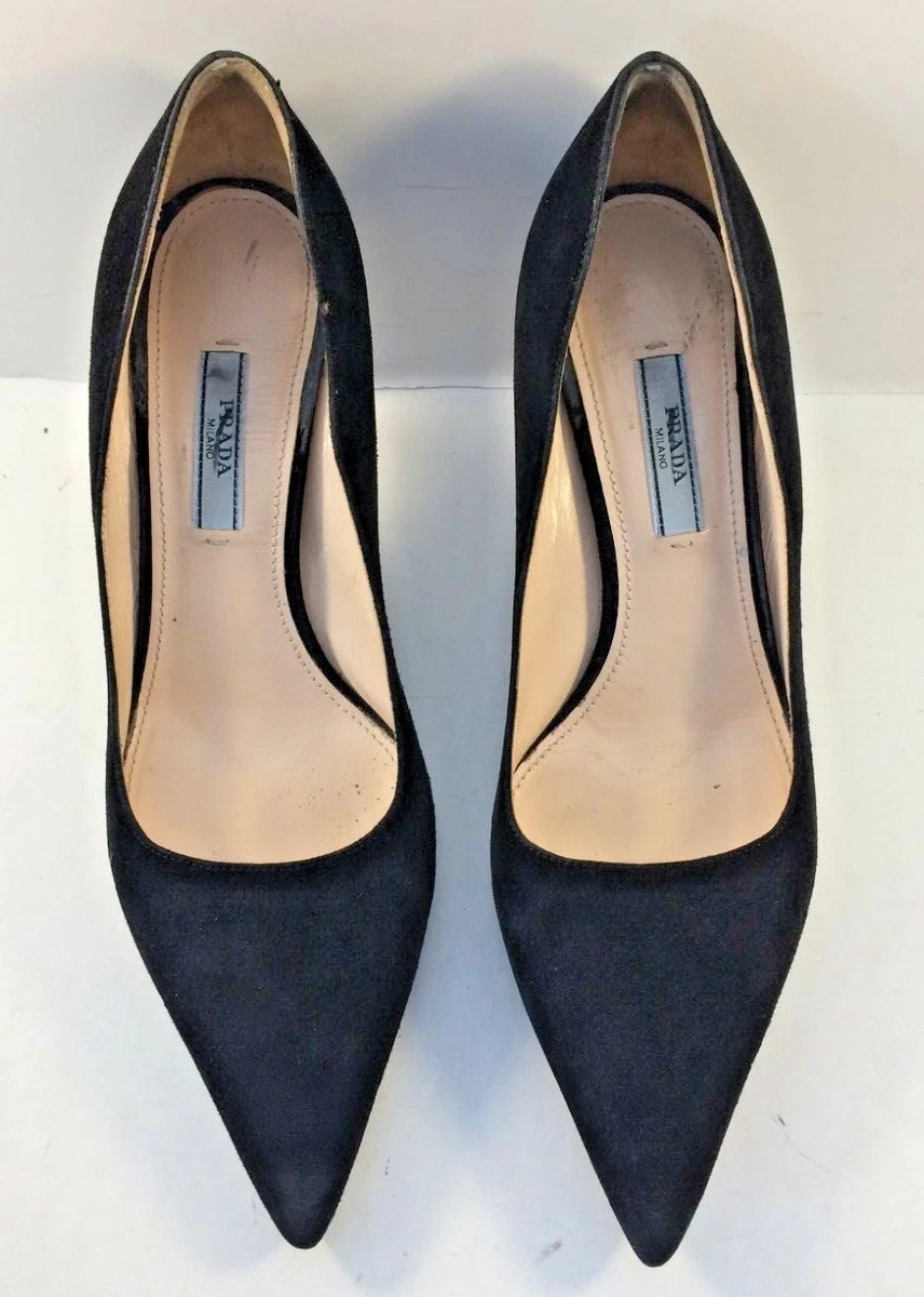 Black suede top pumps mid heel