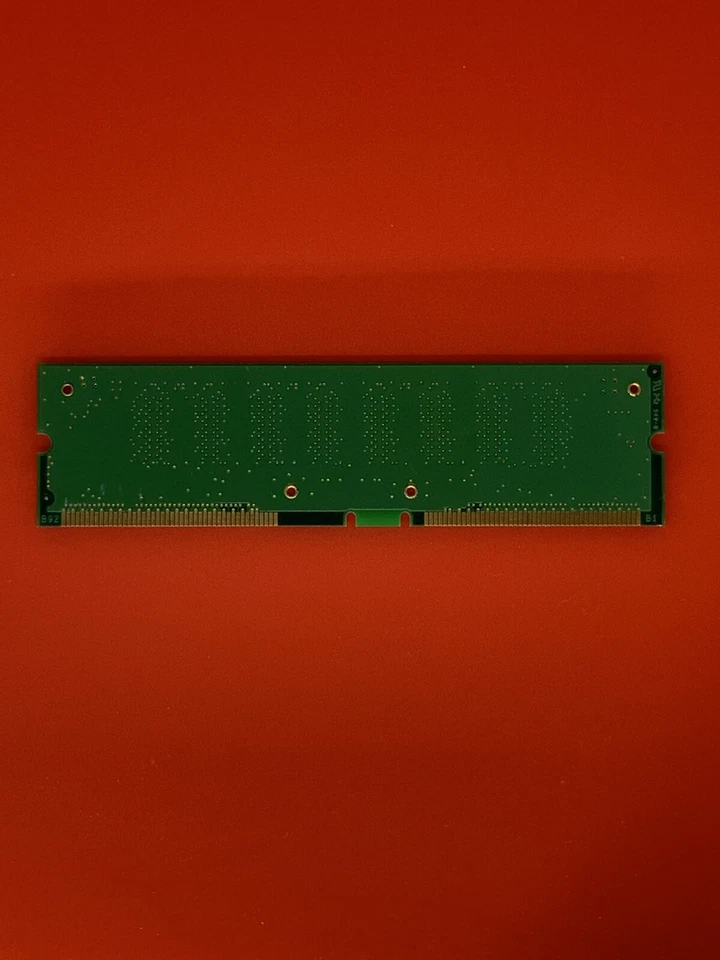 MR18R1628AF0-CM8 Samsung 256MB Memory Card - Image 2 of 2