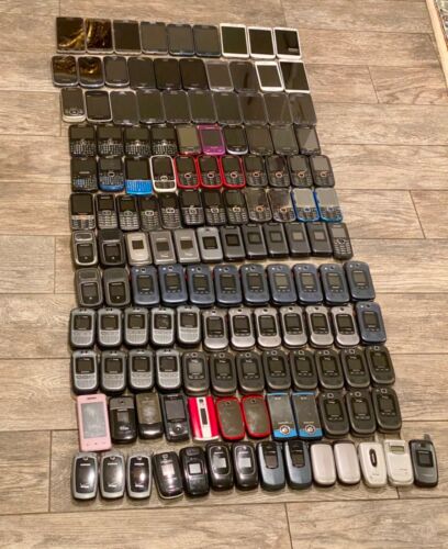 Working Cell Phone Lot   Samsung Galaxy Entro Rugby  Hot Spot, no return - Picture 1 of 8