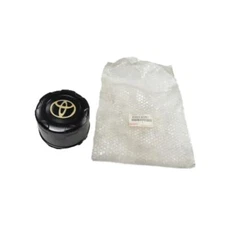 WHEEL HUB(FOR FRONT) 42603-60261 4260360261 Genuine For Toyota ORNAMENT SUB-ASSY