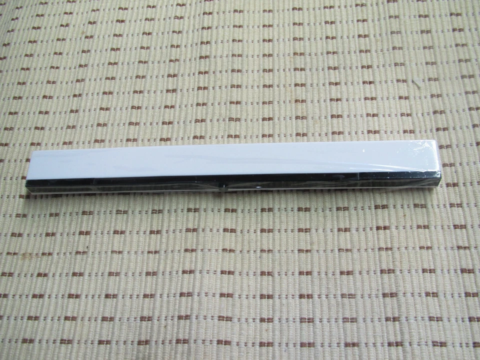 Wireless Sensorleiste Sensor Bar Leiste für Nintendo Wii und Wii U *NEU*