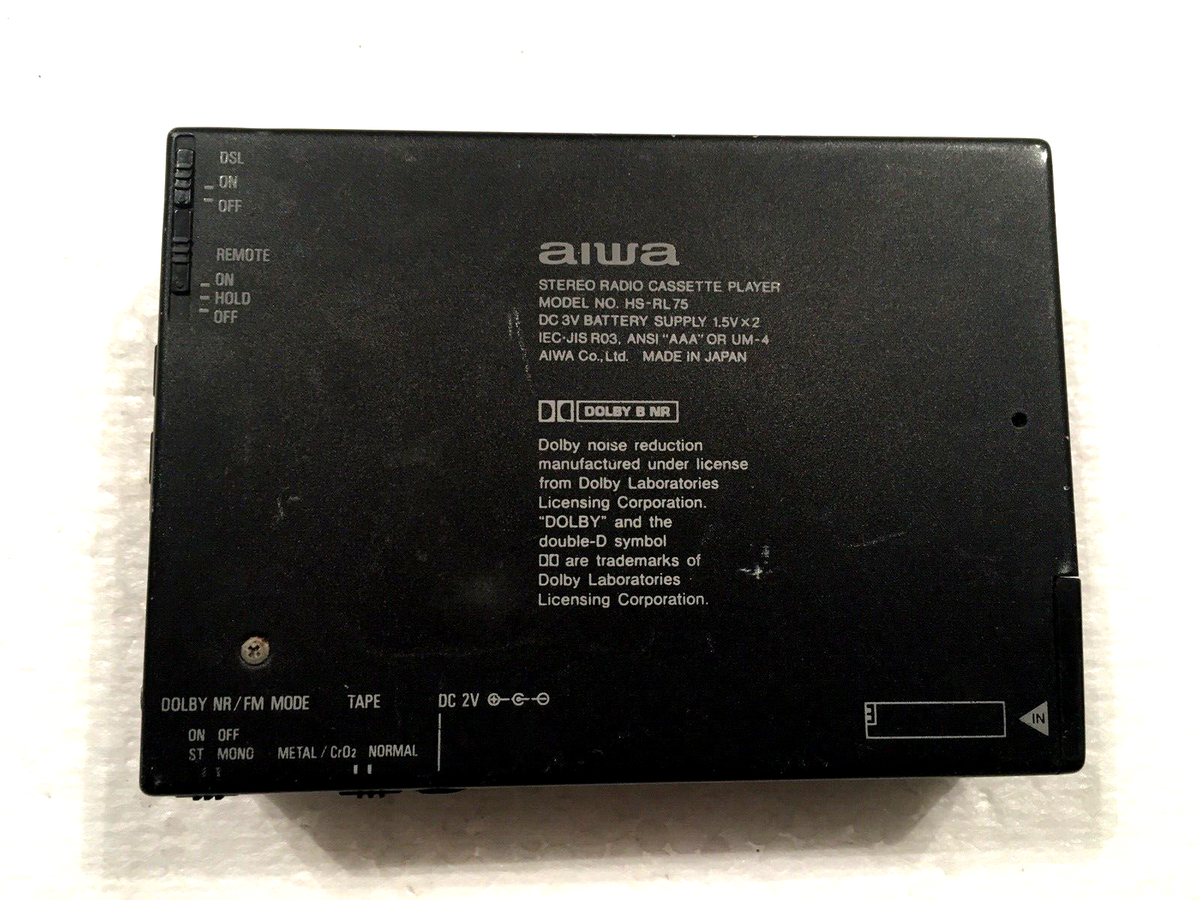 アイワ AIWA HS-RL75 ラジオカセットプレーヤー 通電確認済み アイワ AIWA HS-RL75 ラジオカセットプレーヤー 通電確認済み