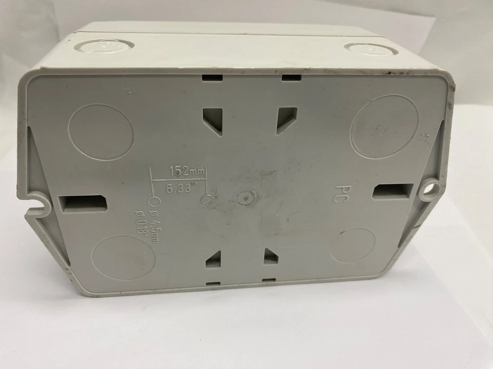 Siemens Disconnect switch 3 pole non-fused 3LD2064-OTB53-OUS2 red/yellow - Image 3 of 4