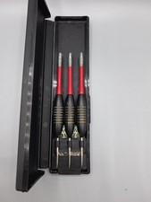 Vintage Unicorn Black/Gold Set Of Darts and Carrying Case 25g