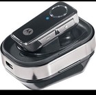 Motorola H680 Bluetooth Earpiece with Motorola Spn5435A Charging Base