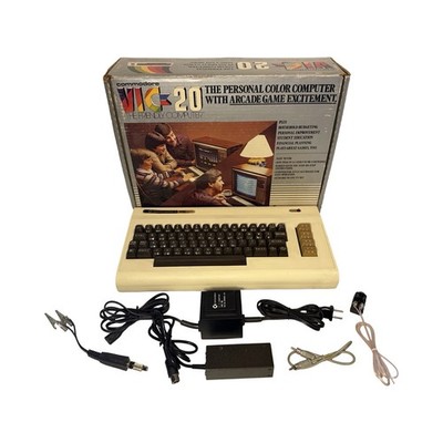 Vintage 1981 Commodore VIC-20 Console w Box Ex. Cond. Collector s Holy Grail!