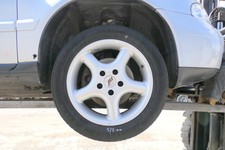 4x A4 B5 A6 4B Alufelgen 205/55 R16 91V Sommerreifen Reifen KBA 44409 AEZ 3-5mm