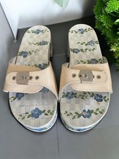 Vintage RARE Dr Scholls Handpainted Beige with blue floral sandals Size 9.5