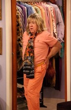 The Cool Kids Leslie Jordan 8x10 Glossy Photo