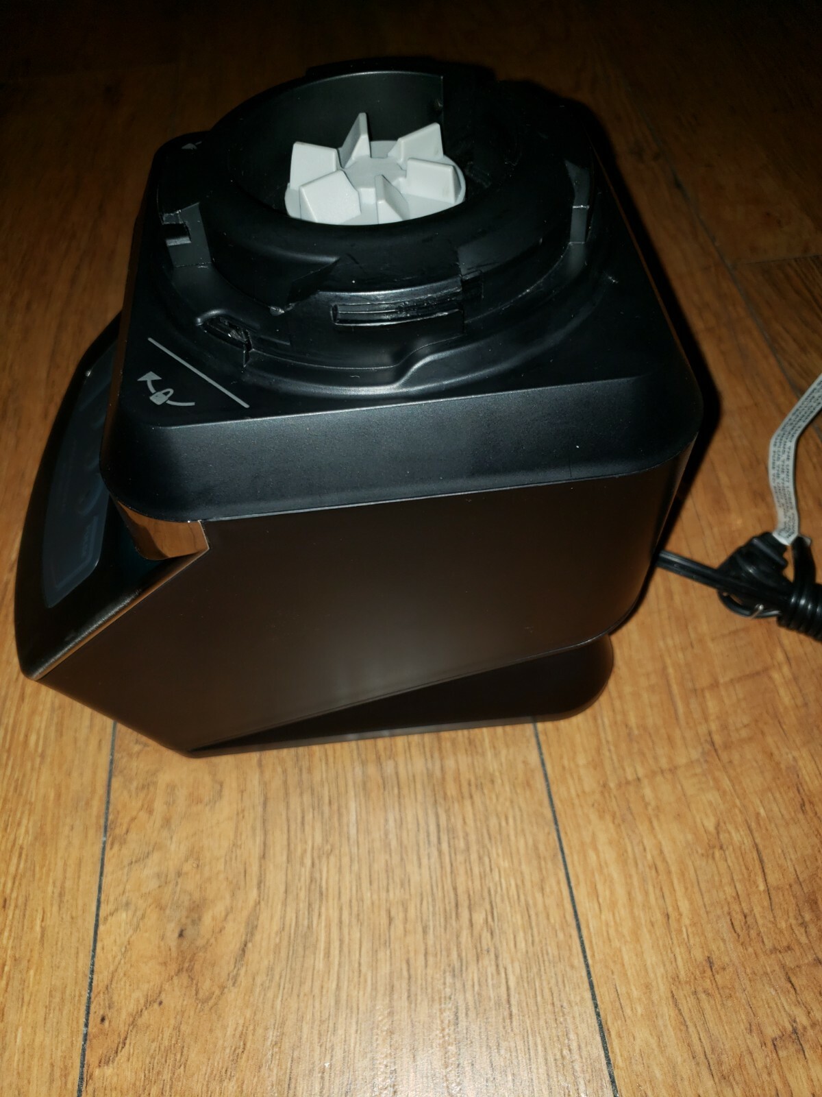 Ninja Professional Blender 900-watts NJ600 Blender Motor Base Replacement Part