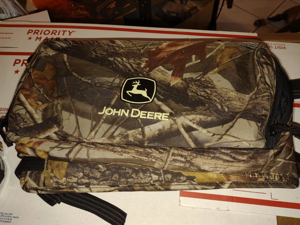 Realtree Hardwoods Camouflage Utility Hunting Belt with John Deere Logo New  - Image 2 of 4