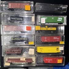 N Scale Train/freight Cars Lot Of 12 used Cars All Good Condition