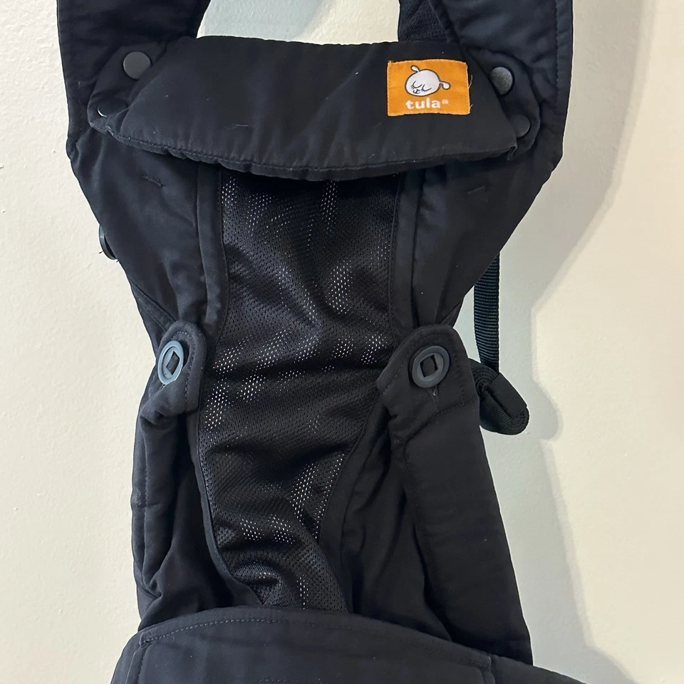 "Portabebés Tula Coast Urbanista Explore negro correas ajustables cintura 52"" máximo" Foto 3 de 4