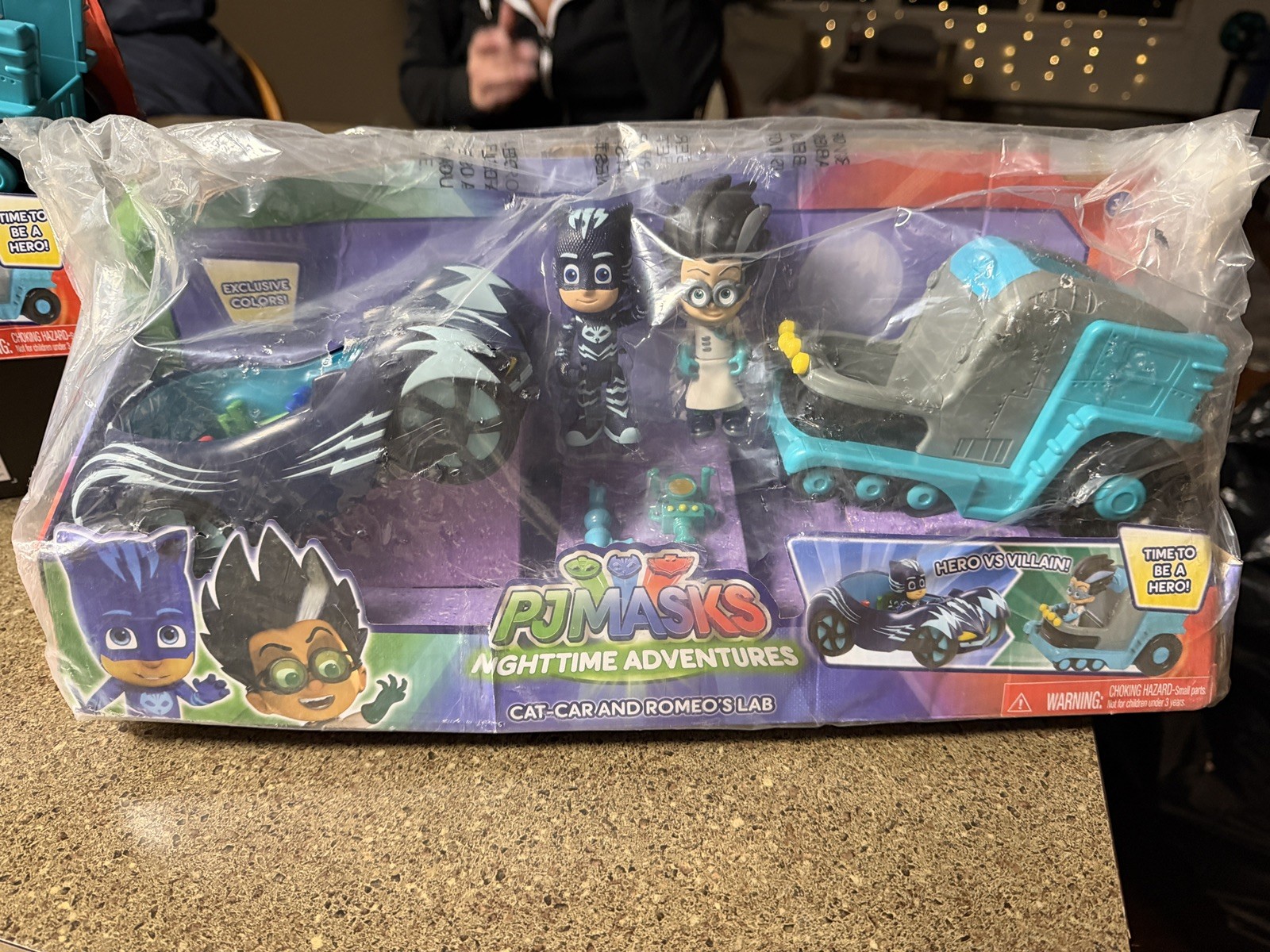 Disney Junior PJ Masks Cat-Car & Romeo's Lab Toys “R” Us Exclusive ...