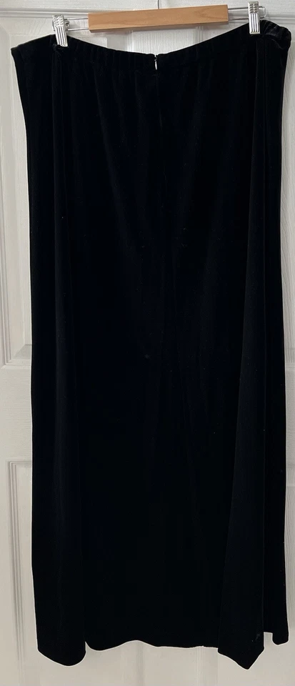 Alex Evenings Maxi Skirt Black Velvet Plus Size 1X Zip Elastic Waist Whimsigoth - Image 3 of 4
