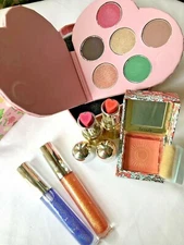 Winky Lux + Benefit Bundle 2x Lipsticks 2X Lip-gloss, Blush, Eye Shadow Palette 