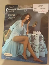 vintage sears cling-along thi-top stockings new in pcackage tealeaf petite