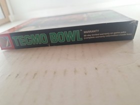 Tecmo Bowl (Nintendo NES) Complete in Box 