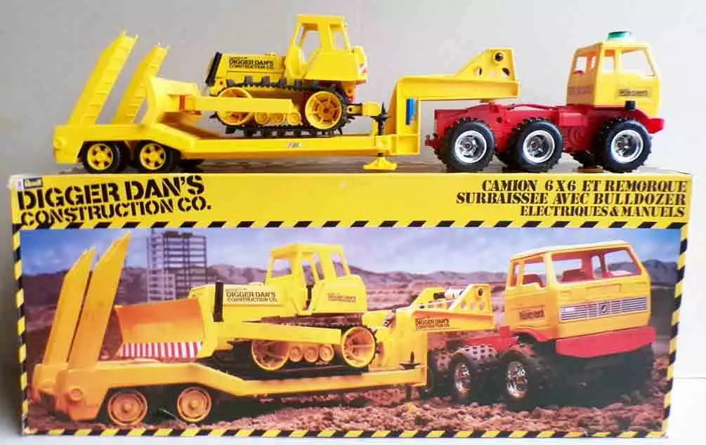 Bruder Toys Camion MAN TGA et sa remorque surbaissée avec Tractopelle