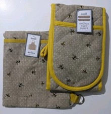 Set Of Double Oven Glove & Apron; Honey Bee Design; Mother Gift; Dunelm Kitchen