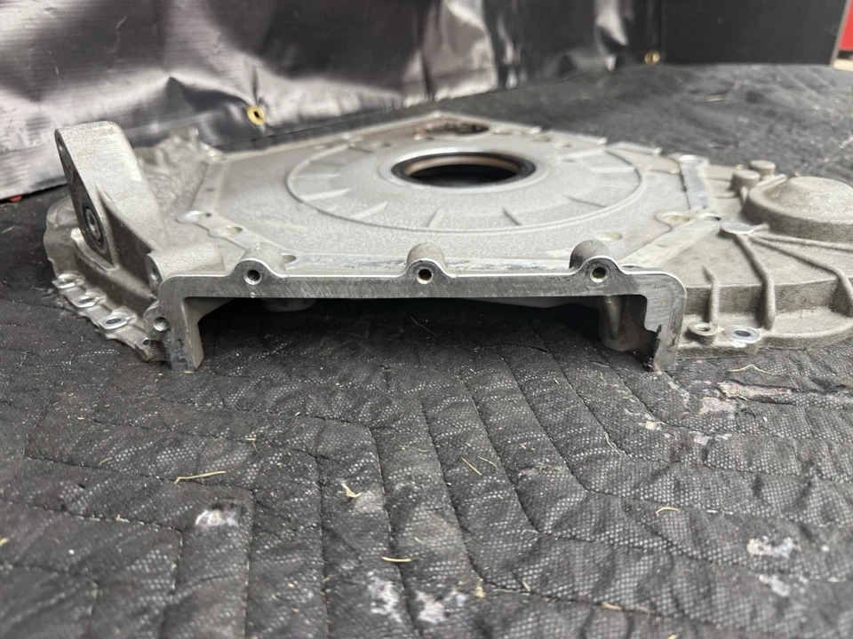 5.2l V10 Engine Timing Chain Cover Plate 07L103173 OEM Audi R8 Lms Gt4 2018 - Image 4 of 4