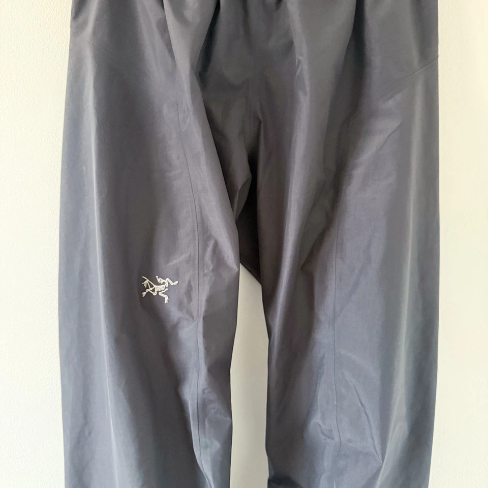 Pantalones de esquí Arc'teryx para mujer Gore-Tex Paclite Shell cremallera lateral talla M mediano 8-10 Foto 4 de 4