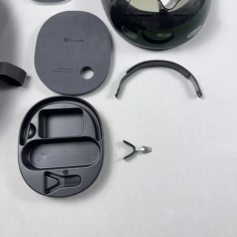 Microsoft HoloLens 1st Gen Generation 1 1688 AR Headset *Missing Charger* TESTED - Image 3 of 4