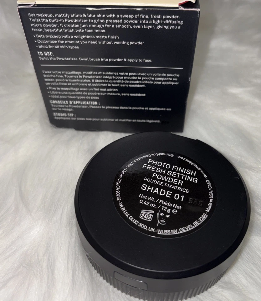 Smashbox - Photo Finish Fresh Setting Powder - 01 Light - .42 oz / 12 g - Image 3 of 4