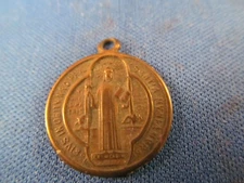 ANTIQUE ST BENEDICT PROTECTION AGAINST EVIL EXORCISM BRASS MEDAL