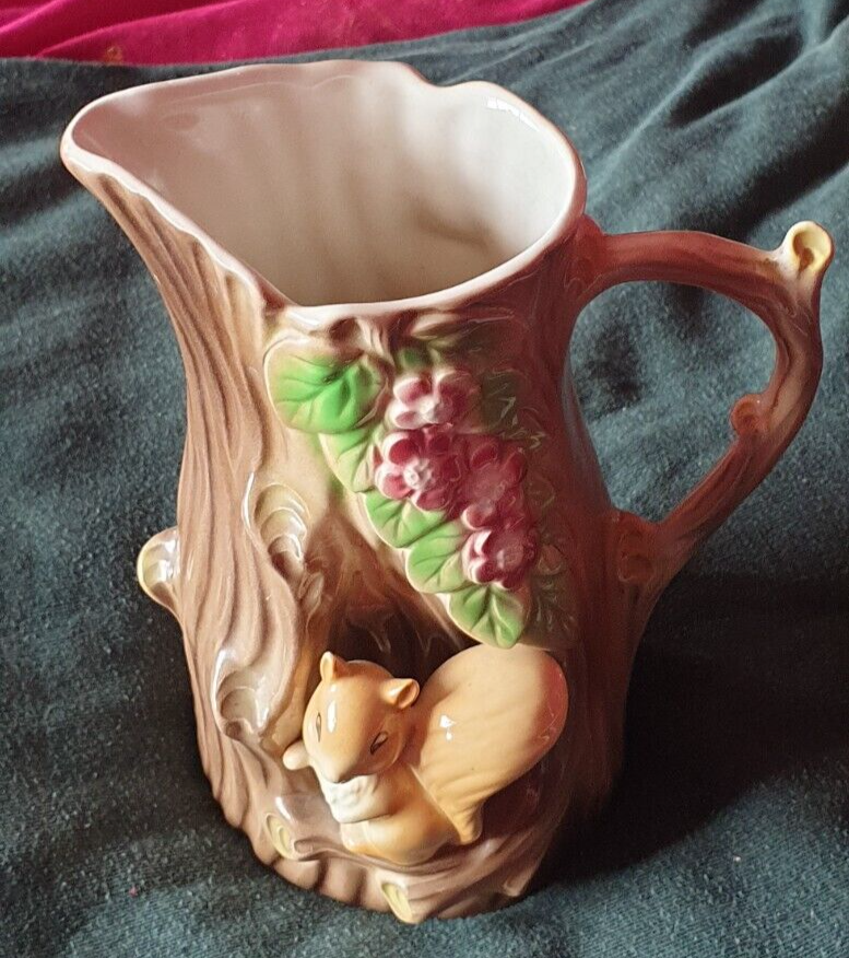 イギリス　ヴィンテージ　HORNSEA FAUNA　花器　リス　中 Vintage Hornsea Fauna Royal large rare squirrel pottery jug / vase
