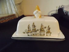NEW Heartland Hive GNOME & BEES butter dish NIP