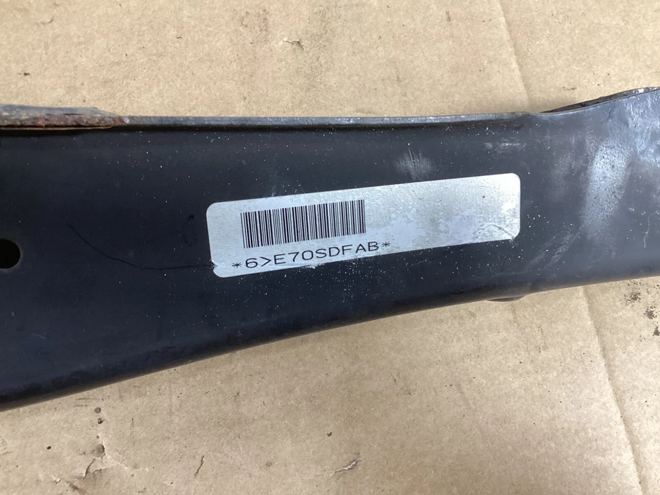 2012 - 2018 Volkswagen Beetle Lower Rear Left Side Control Arm 1K0505371 OEM . - Image 3 of 4