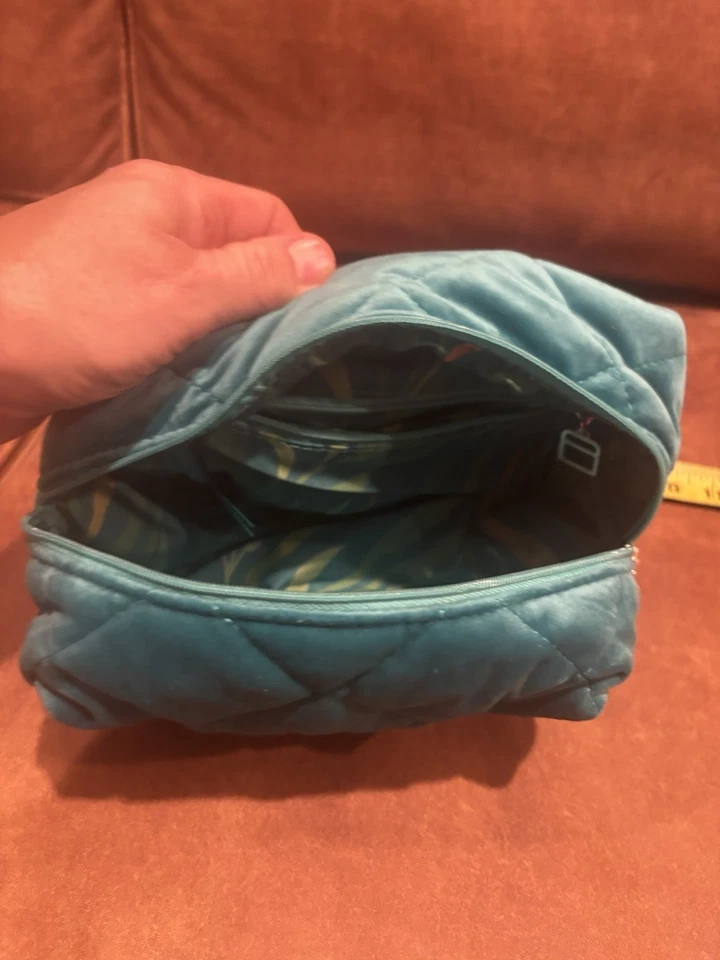 BOLSA COSMÉTICA LAMER VERDE - Imagem 4 de 4