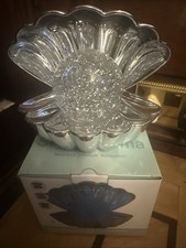 Silver Metallic Clam/ Glitter Pearl Colour Changing LED Lamp& 100hr Vanilla Wax