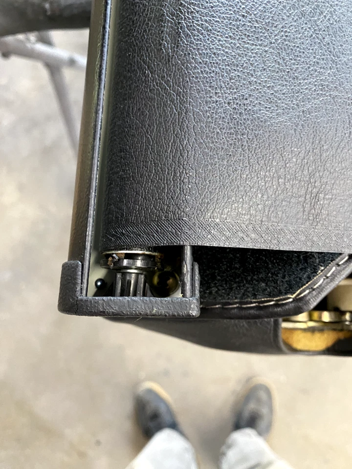 Porsche 924S 1986 puerta trasera/baúl cubierta de carga tercer respaldo asiento superior cojín Foto 4 de 4