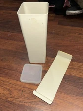 Tupperware ~  Cheese & Cracker Keeper w/ Tray 1696 Almond Velveeta Cheese Butter