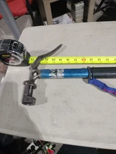 Lowe Camp Hummingbird Ice Axe-Vintage-Awesome Patina pre-owned-fast Shipping 