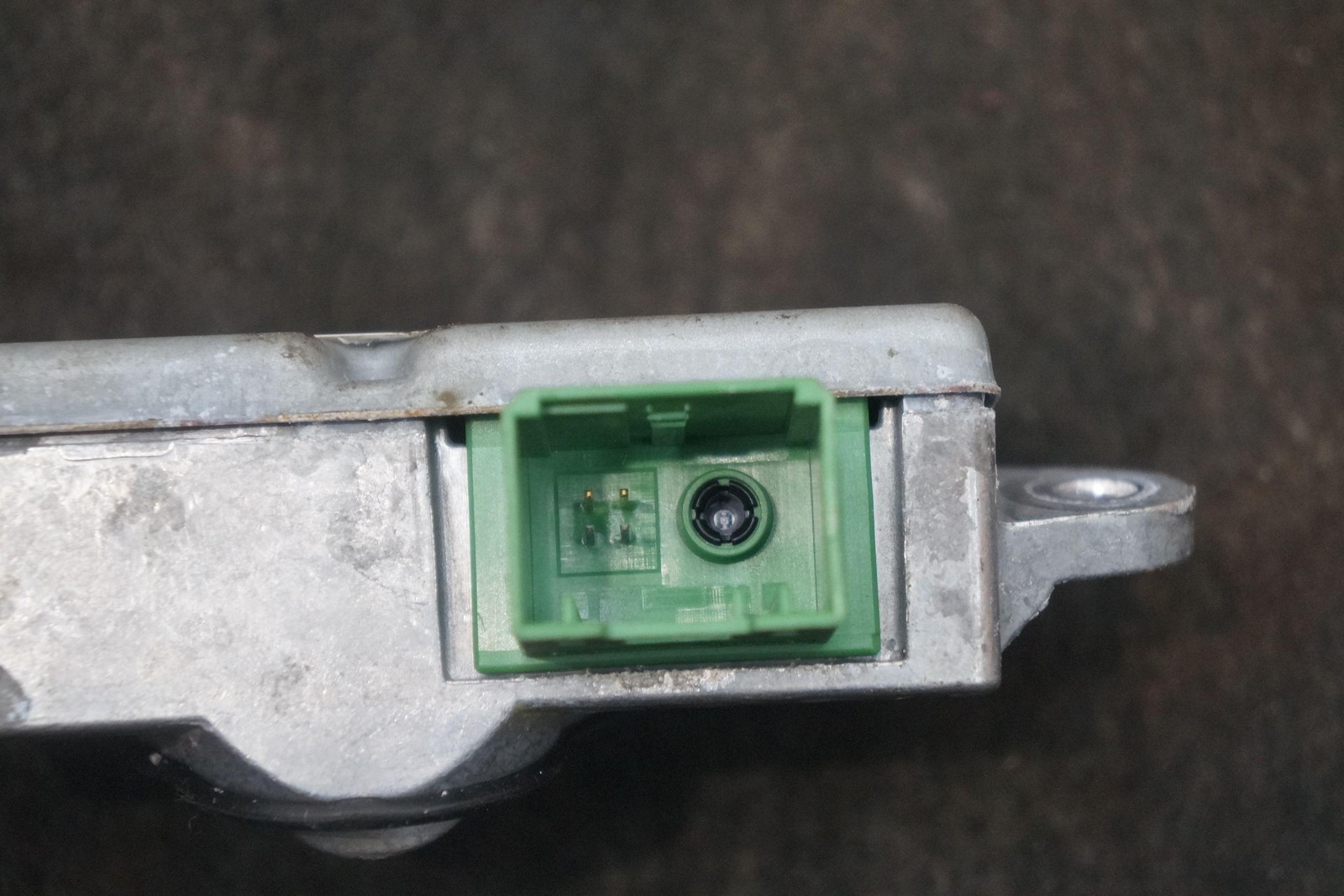 Front Left Airbag Sensor Module 65776937419 OEM Rolls Royce Phantom 2004