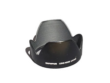 OLYMPUS LH-61C Hood for Olympus M4/3 Zuiko 14-150mm or 4/3 Zuiko 14-42mm Lens