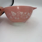 Pyrex 442 Mixing Bowl White Gooseberry Print on Pink Milk Glass 1.5 Qt Read