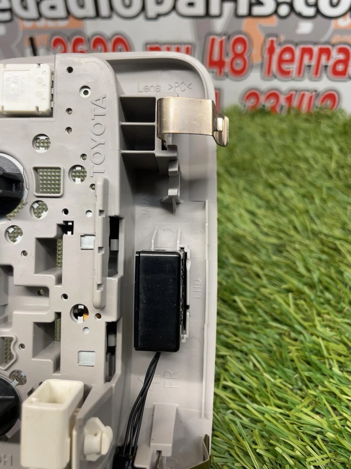 ✅ Toyota Corolla 2016 lámpara de techo OEM Foto 3 de 4