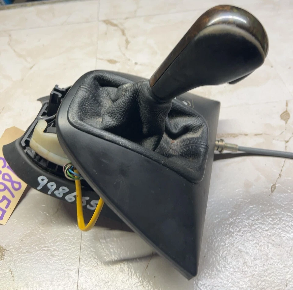 2004-2006 BMW X5 Automatic Transmission Floor Gear Shift Knob Shifter Assembly - Image 4 of 4