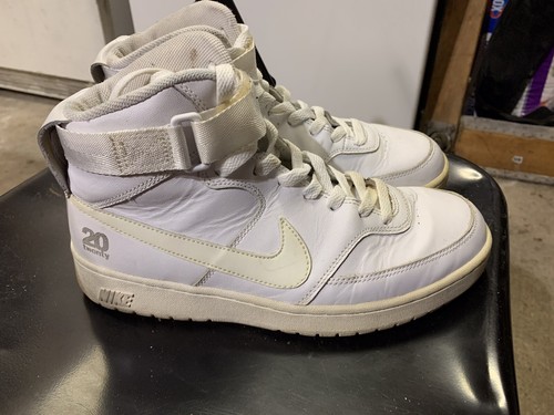 Nike 20 Twenty Woman’s Size 8