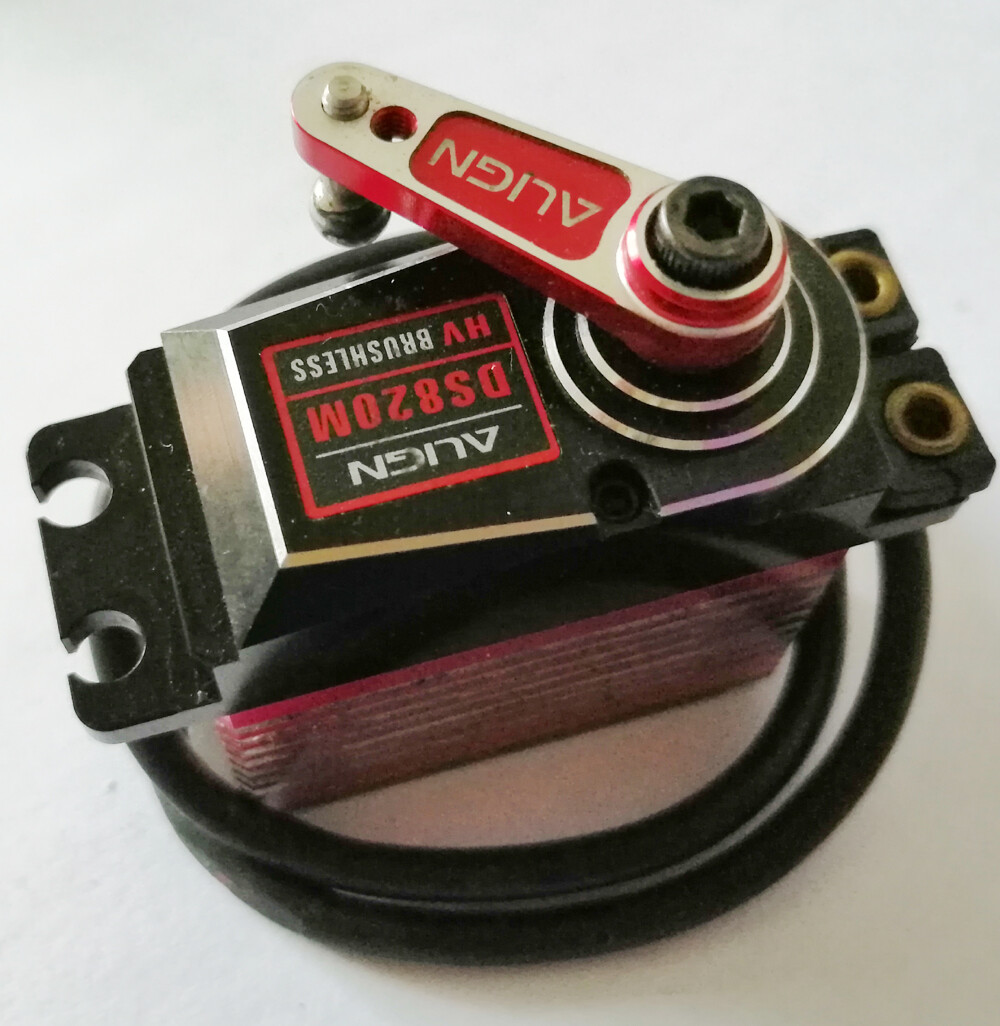 ALIGN サーボ820Mセット ☆新品☆ALIGN DS820M x 3 DS825M x 1 HV