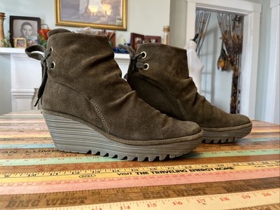 FLY LONDON 42 Yama Brown Suede Wedge Heel Wedge Tie Ankle Boot READ