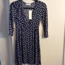 New NWT Urban Outfitters blue print V neck dress small S womens pockets Floral